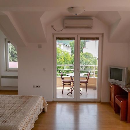 Celus Apartments オフリド エクステリア 写真
