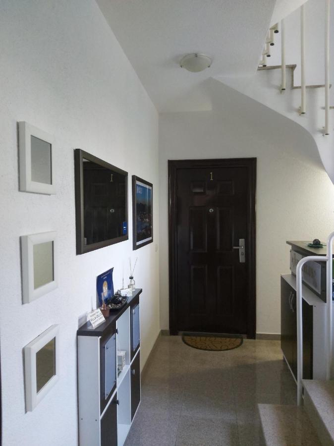 Celus Apartments オフリド エクステリア 写真